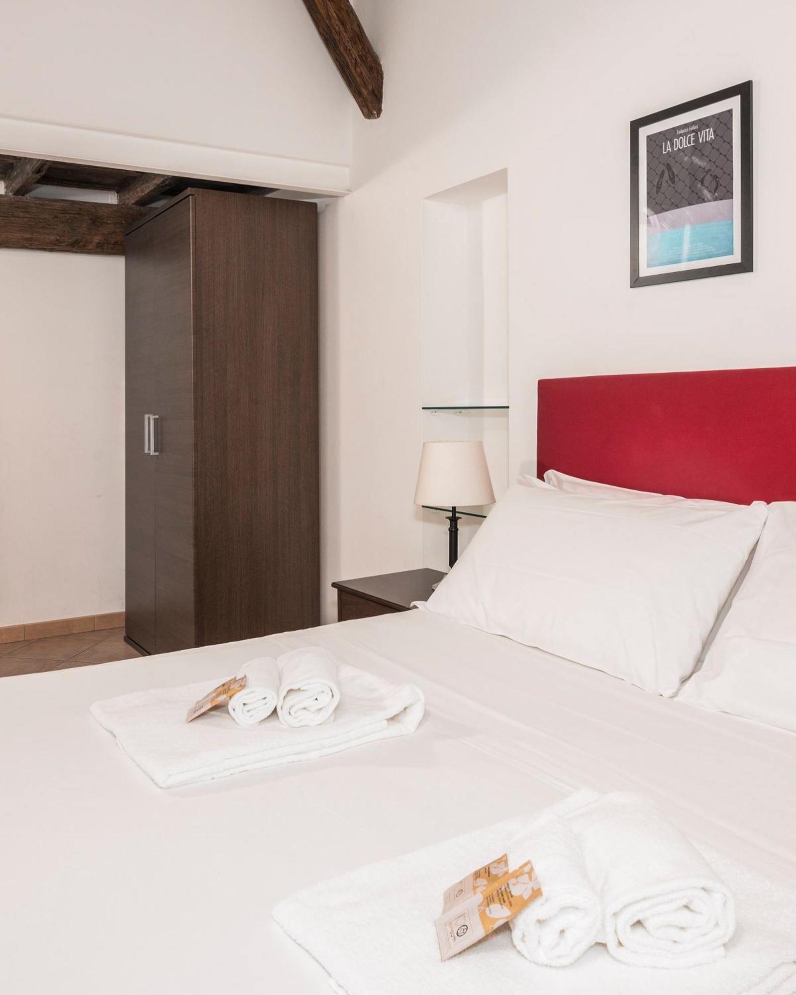 Suites Campo De' Fiori - Zen18-19-20 Ρώμη Εξωτερικό φωτογραφία